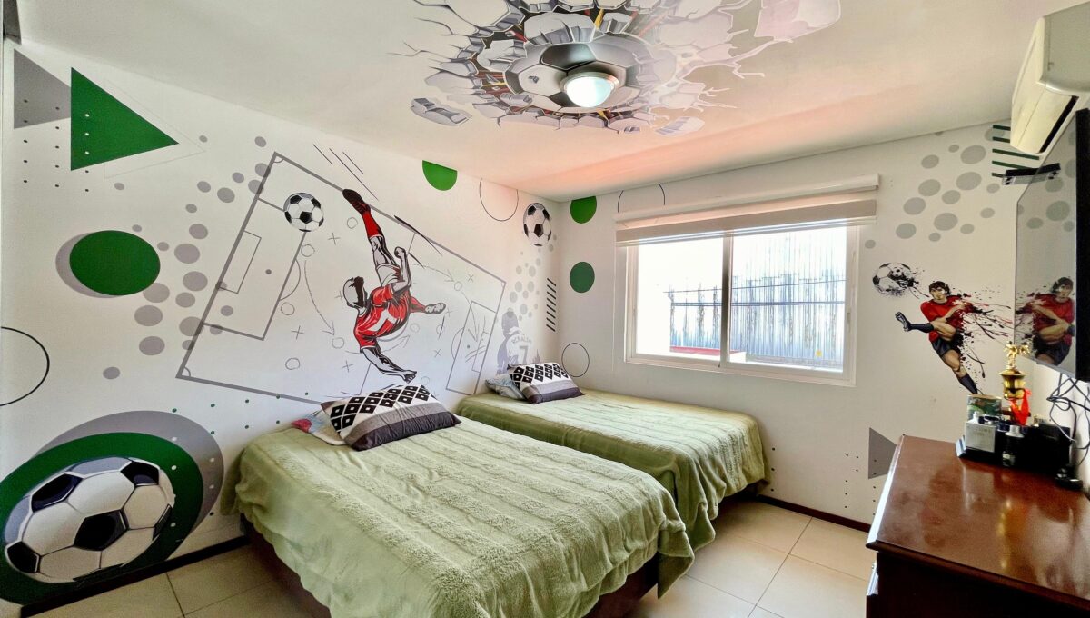 ccc55dcc-d7cb-442e-b950-221f14e1323d